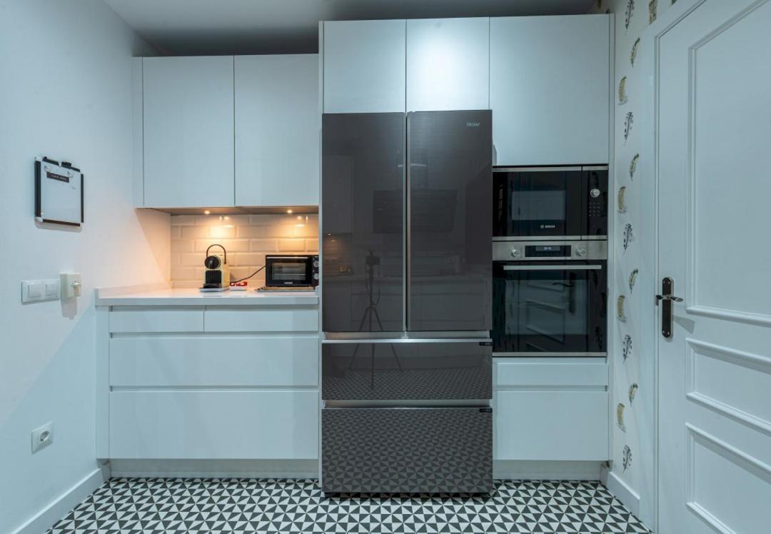 Wide With Beautiful Kitchen 2bd 3bth -arenal * Sevilla